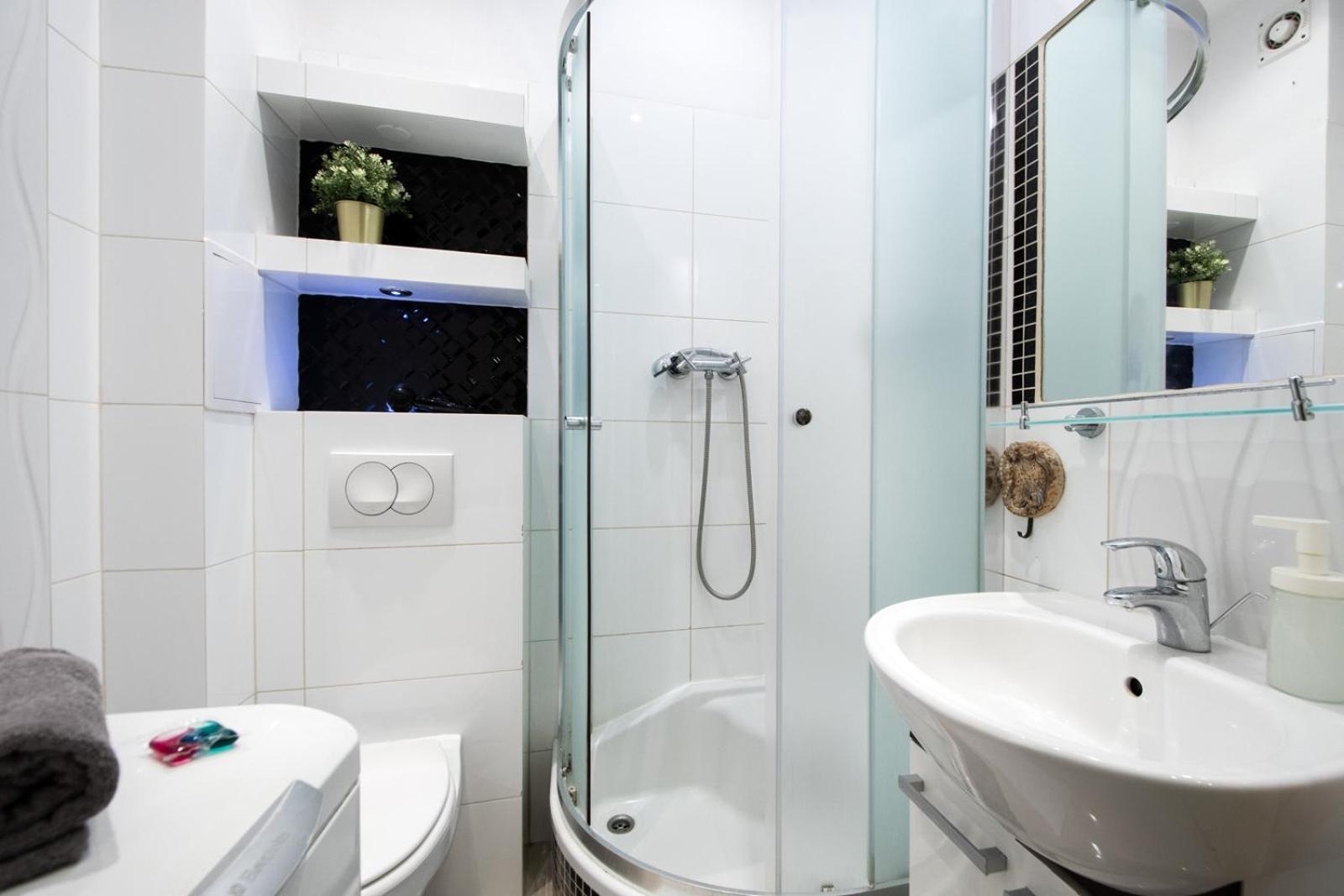 Labo Apartment Ogrodowa Варшава Екстер'єр фото