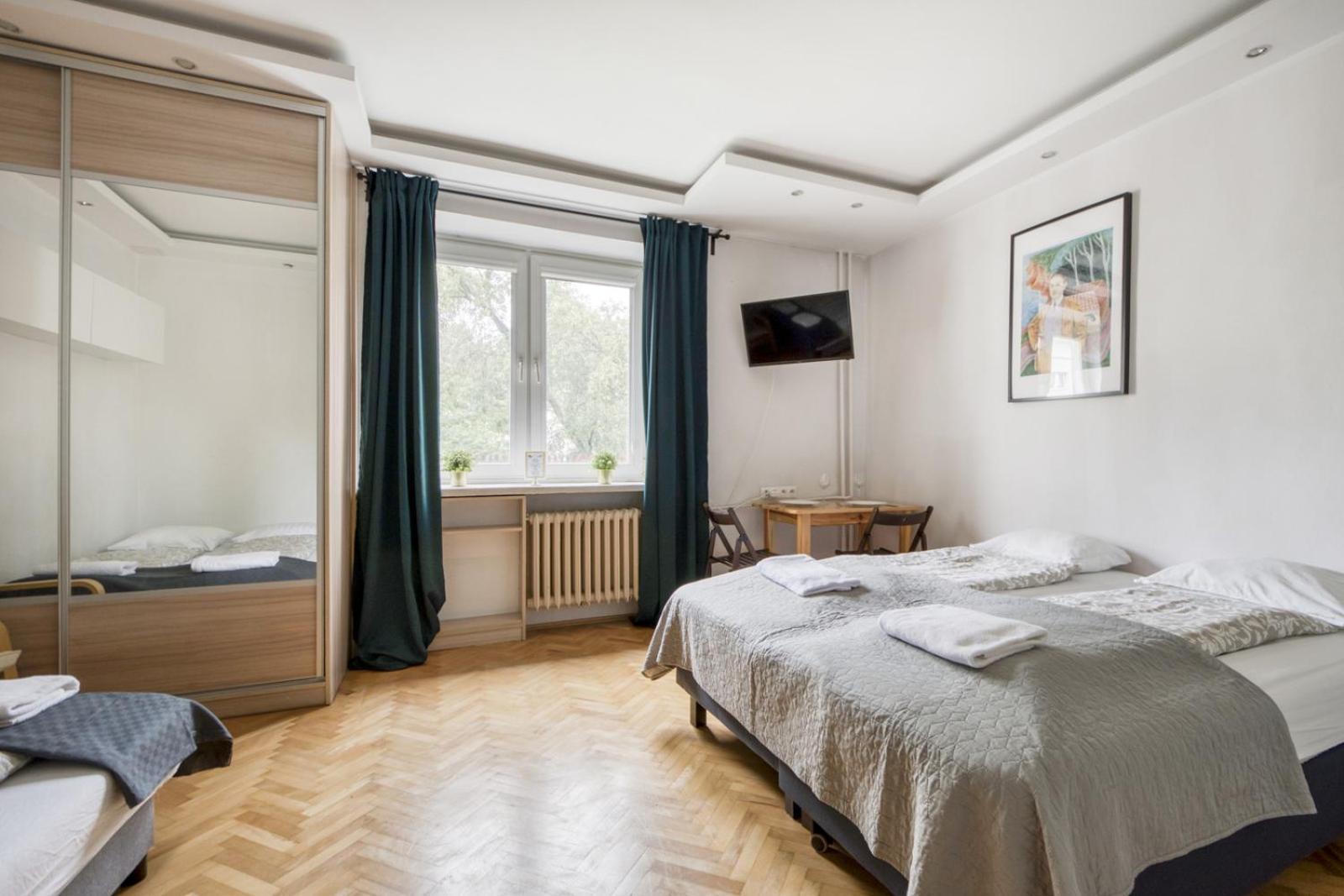 Labo Apartment Ogrodowa Варшава Екстер'єр фото